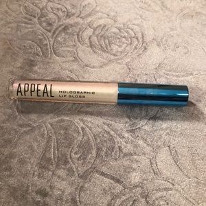 Appeal holographic lip gloss in trendsetter
